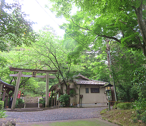 二の鳥居